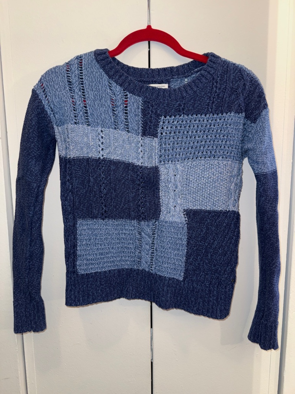 American Eagle women blue patchwork boxy cropped sweater Size XS
